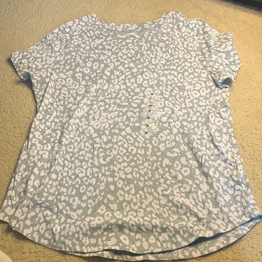 Brand New Old Navy shirt